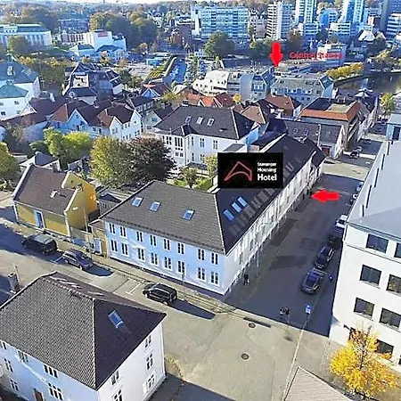 Aparthotel Housing