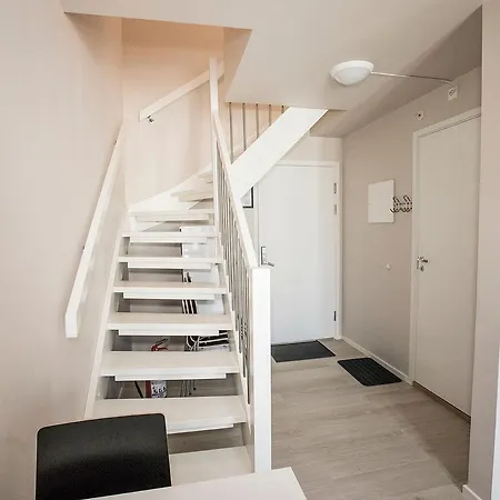 Leilighetshoteller Housing 4*